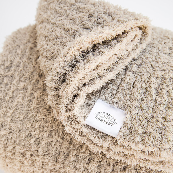 47-cozy-comfort-throw-4.jpg Cozy Comfort Throw